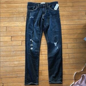 NWT Levi's Slim Blue Jeans with Classic Distressing